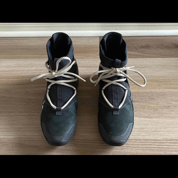 Fear of god triple black size 11 - Picture 3 of 8